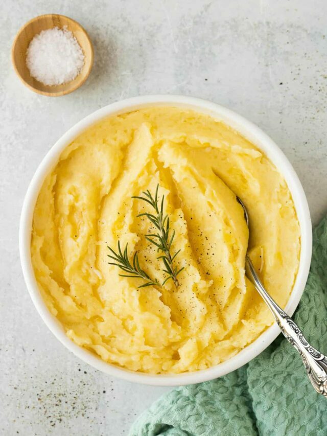 Dairy-Free Mashed Potatoes for Thanksgiving