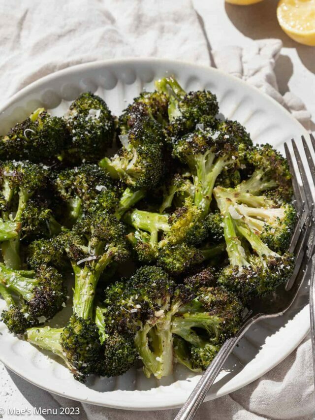 How to Roast Broccoli in the Oven